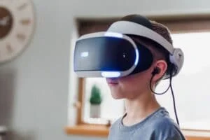 علامات الطفل المبرمج - كيف أكتشف مواهب طفلي في البرمجة؟ 2 علامات الطفل المبرمج